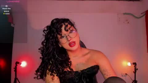 Heka Prudence online show from 29, 6, 2026