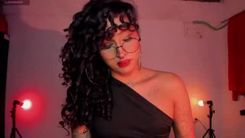 Heka Prudence online show from 30, 6, 2026