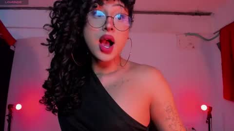 Heka Prudence online show from 19, 7, 2026