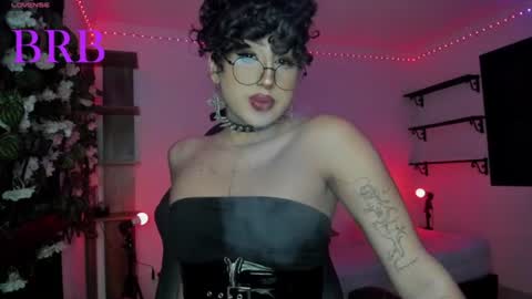 Heka Prudence online show from 28, 7, 2026