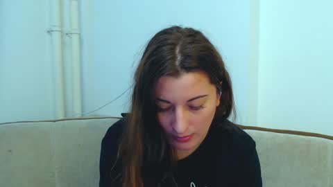 helen_adams_ online show from 24, 1, 2025