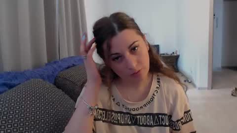Snapshot of helen_adams_ chatting on 27, 6, 2026 helen_adams_ online show from 27, 6, 2026