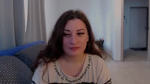 Snapshot of helen_adams_ chatting on 28, 7, 2026 helen_adams_ online show from 28, 7, 2026