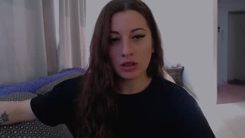 Snapshot of helen_adams_ chatting on 3, 8, 2026 helen_adams_ online show from 3, 8, 2026