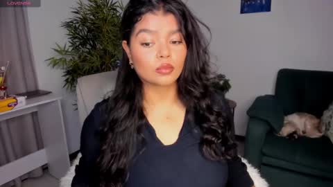 helen_miller online show from 11, 3, 2025