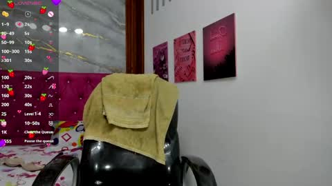 Helen online show from 15, 4, 2026