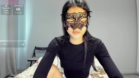 Snapshot of helenblazetrt chatting on 19, 5, 2026 Hi I am Helen online show from 19, 5, 2026