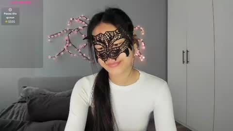 Hi I am Helen online show from 17, 7, 2026