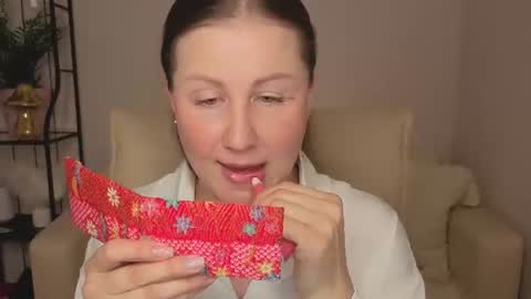 Helen online show from 19, 7, 2026