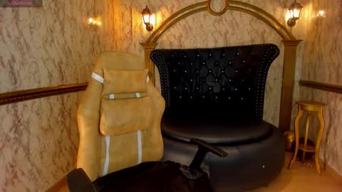 Helen or Hells online show from 24, 11, 2025