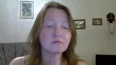 helgacharming online show from 28, 6, 2026
