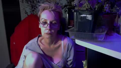 Snapshot of helgahimmele chatting on 1, 7, 2026 Helga online show from 1, 7, 2026