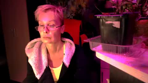 Snapshot of helgahimmele chatting on 6, 7, 2026 Helga online show from 6, 7, 2026
