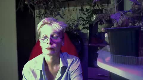 Snapshot of helgahimmele chatting on 1, 8, 2026 Helga online show from 1, 8, 2026