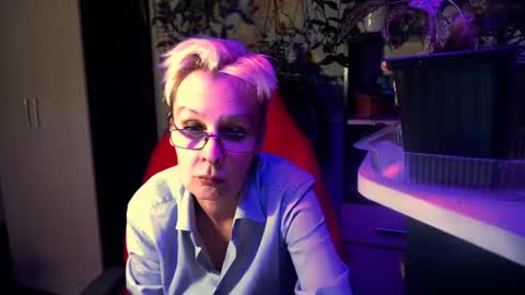 Snapshot of helgahimmele chatting on 2, 8, 2026 Helga online show from 2, 8, 2026