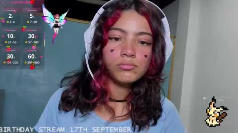 Helia Transfem and Amy online show from 13, 9, 2025