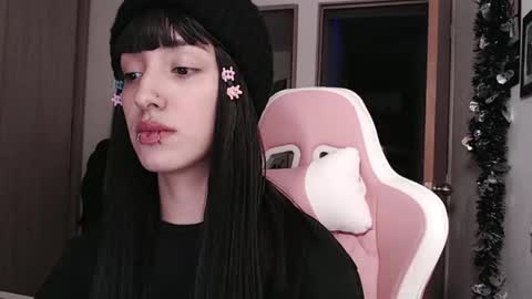 Snapshot of hell_666_xxx chatting on 24, 2, 2025 cher online show from 24, 2, 2025