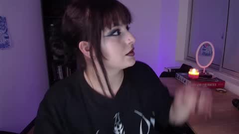 Snapshot of hell_dancer_ chatting on 7, 11, 2025 Lexa online show from 7, 11, 2025