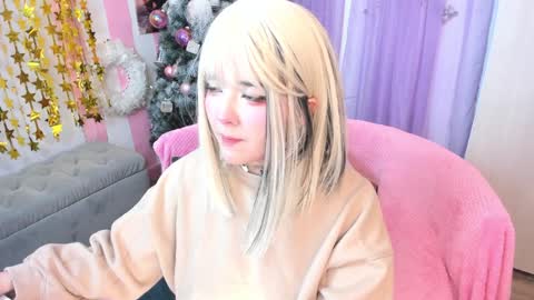 Snapshot of hell_fairy chatting on 31, 12, 2024 Laura online show from 31, 12, 2024