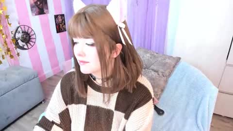 Snapshot of hell_fairy chatting on 21, 2, 2025 Laura online show from 21, 2, 2025