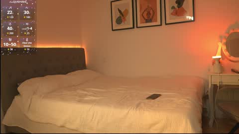 Lorette Lory online show from 2, 2, 2026