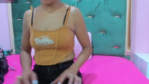 Snapshot of hellen__4master chatting on 21, 1, 2025 Hellen online show from 21, 1, 2025