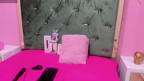 Snapshot of hellen__4master chatting on 28, 2, 2025 Hellen online show from 28, 2, 2025