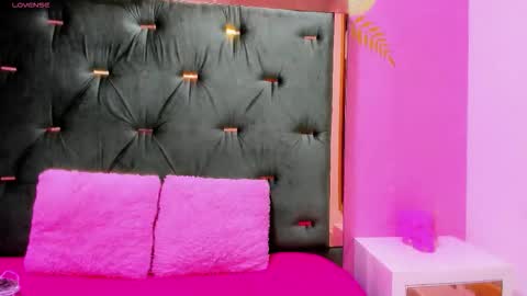 Snapshot of hellen__4master chatting on 11, 9, 2025 Hellen online show from 11, 9, 2025