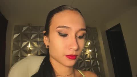 Snapshot of hellen_tease chatting on 24, 11, 2025 Hellen online show from 24, 11, 2025