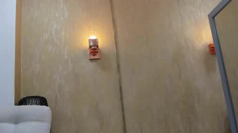 Snapshot of hellen_tease chatting on 6, 3, 2026 Hellen online show from 6, 3, 2026