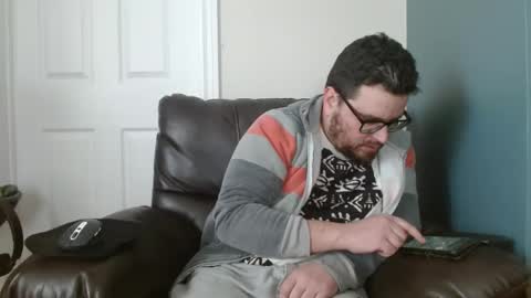 Snapshot of hellflow chatting on 4, 1, 2025 hellflow online show from 4, 1, 2025