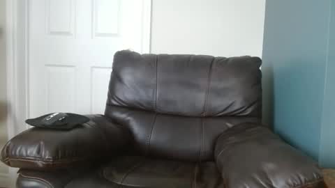 Snapshot of hellflow chatting on 4, 1, 2025 hellflow online show from 4, 1, 2025