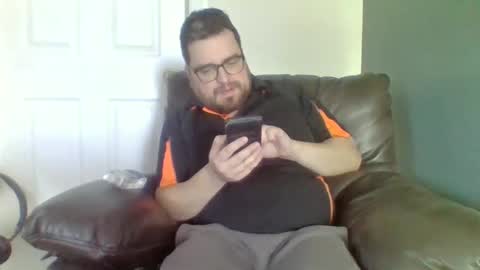 Snapshot of hellflow chatting on 28, 10, 2025 hellflow online show from 28, 10, 2025