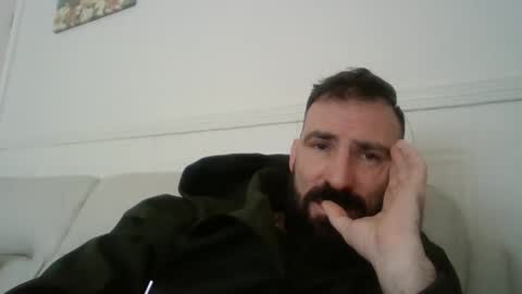 hellobunbunx0 online show from 13, 4, 2026