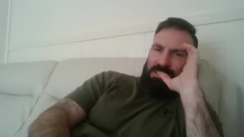 hellobunbunx0 online show from 18, 4, 2026