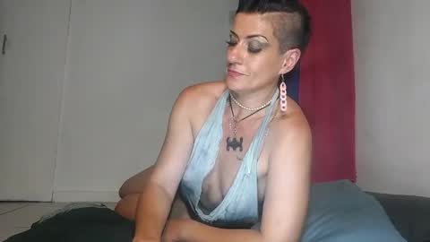 Cleo online show from 11, 1, 2025