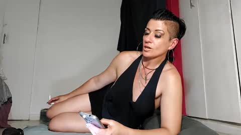 Cleo online show from 2, 2, 2025