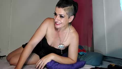Cleo online show from 8, 2, 2025