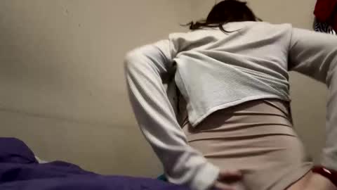 hellokitten123 online show from 24, 1, 2025