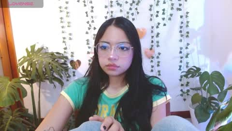 hellokitty_valery1 online show from 4, 5, 2026