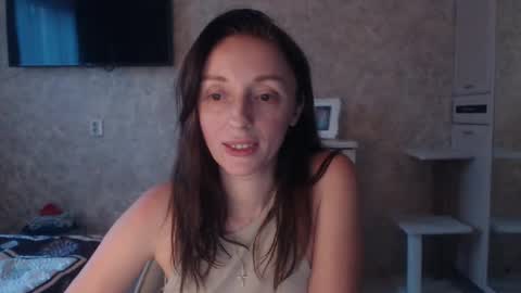 Snapshot of hellokittykaty chatting on 12, 12, 2024 Victory online show from 12, 12, 2024