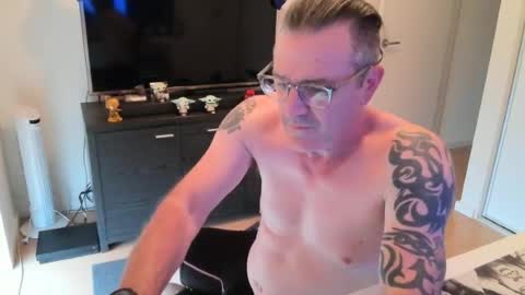 hempie1973 online show from 29, 6, 2026