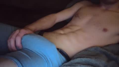 Snapshot of henebeii chatting on 5, 10, 2025 Henebeii online show from 5, 10, 2025