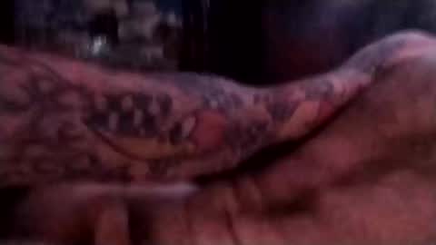 Hennessee online show from 12, 9, 2025