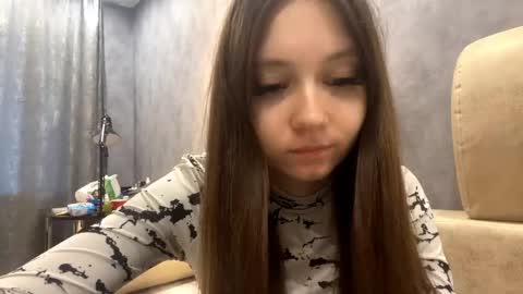 Lucy online show from 23, 4, 2026