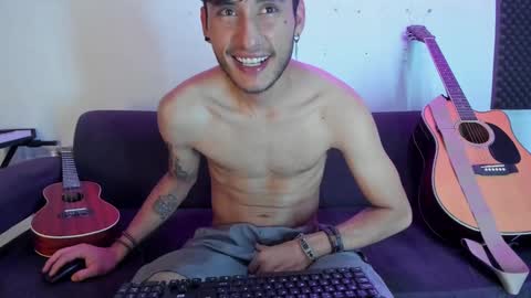 henrik_senn online show from 4, 12, 2024