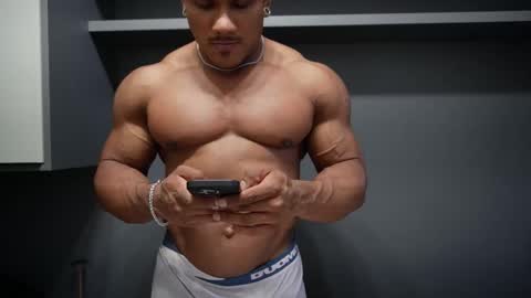 Henri online show from 10, 2, 2026