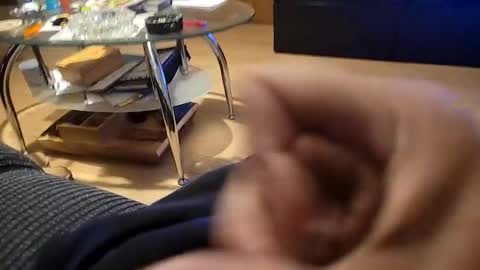 Henrybones online show from 19, 10, 2025