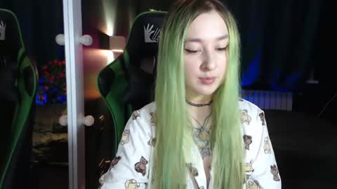 Hentaishiing online show from 8, 1, 2025