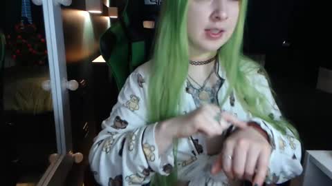 Hentaishiing online show from 26, 1, 2025